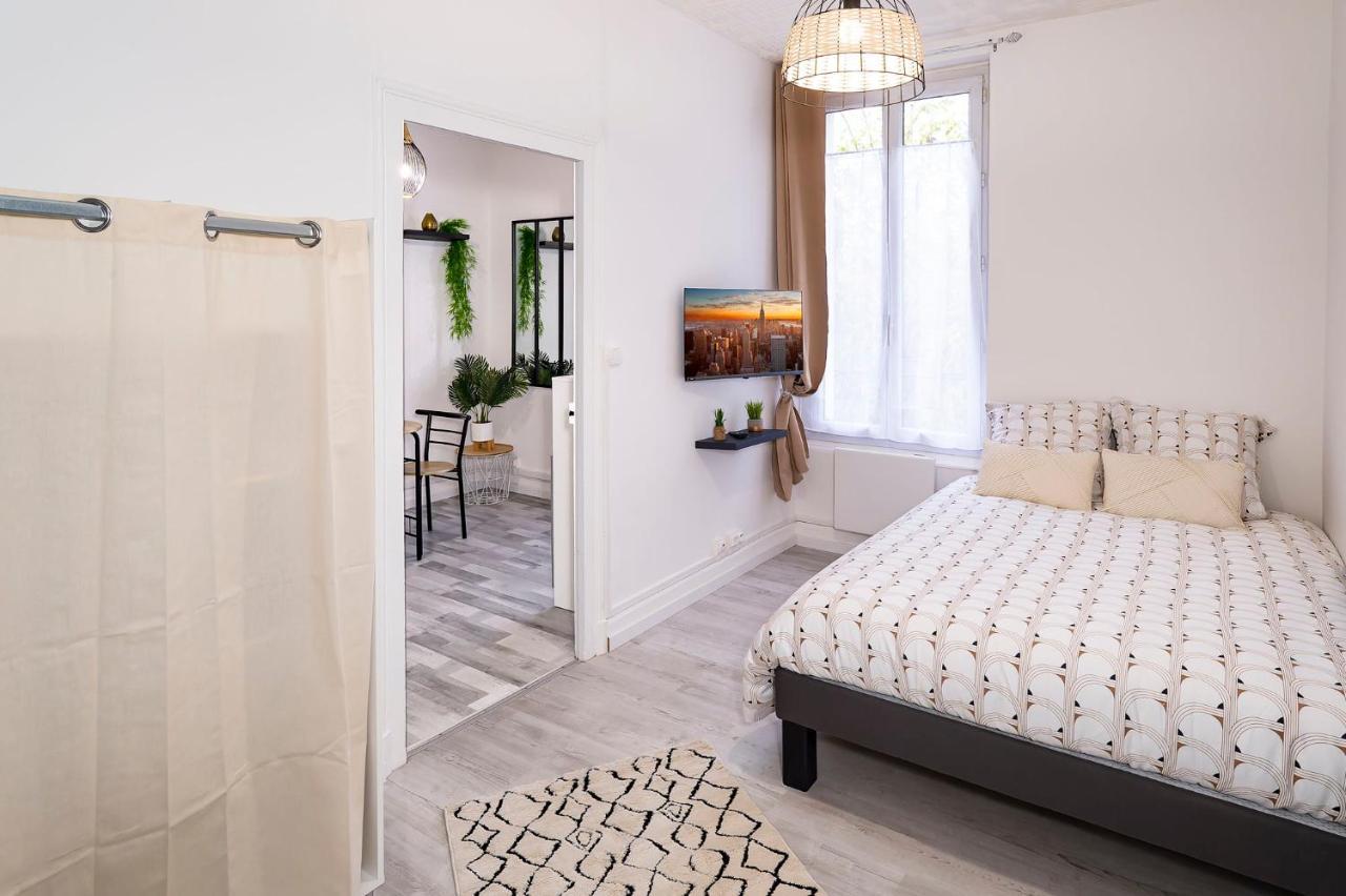 Ld-Location Hotel Montluçon المظهر الخارجي الصورة