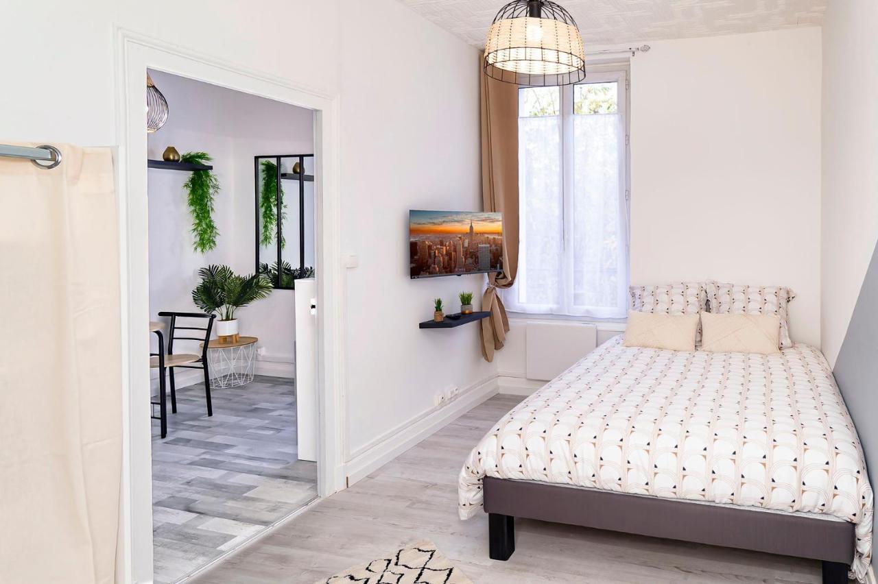 Ld-Location Hotel Montluçon المظهر الخارجي الصورة